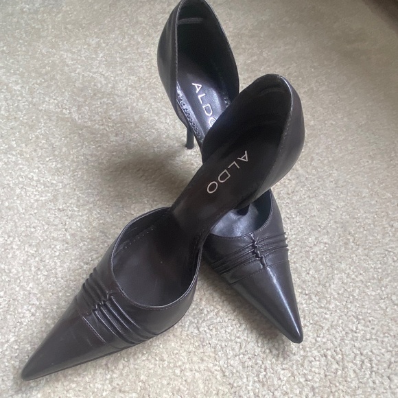 GUC Aldo Brown Leather Heels, Size 38 - Picture 6 of 8